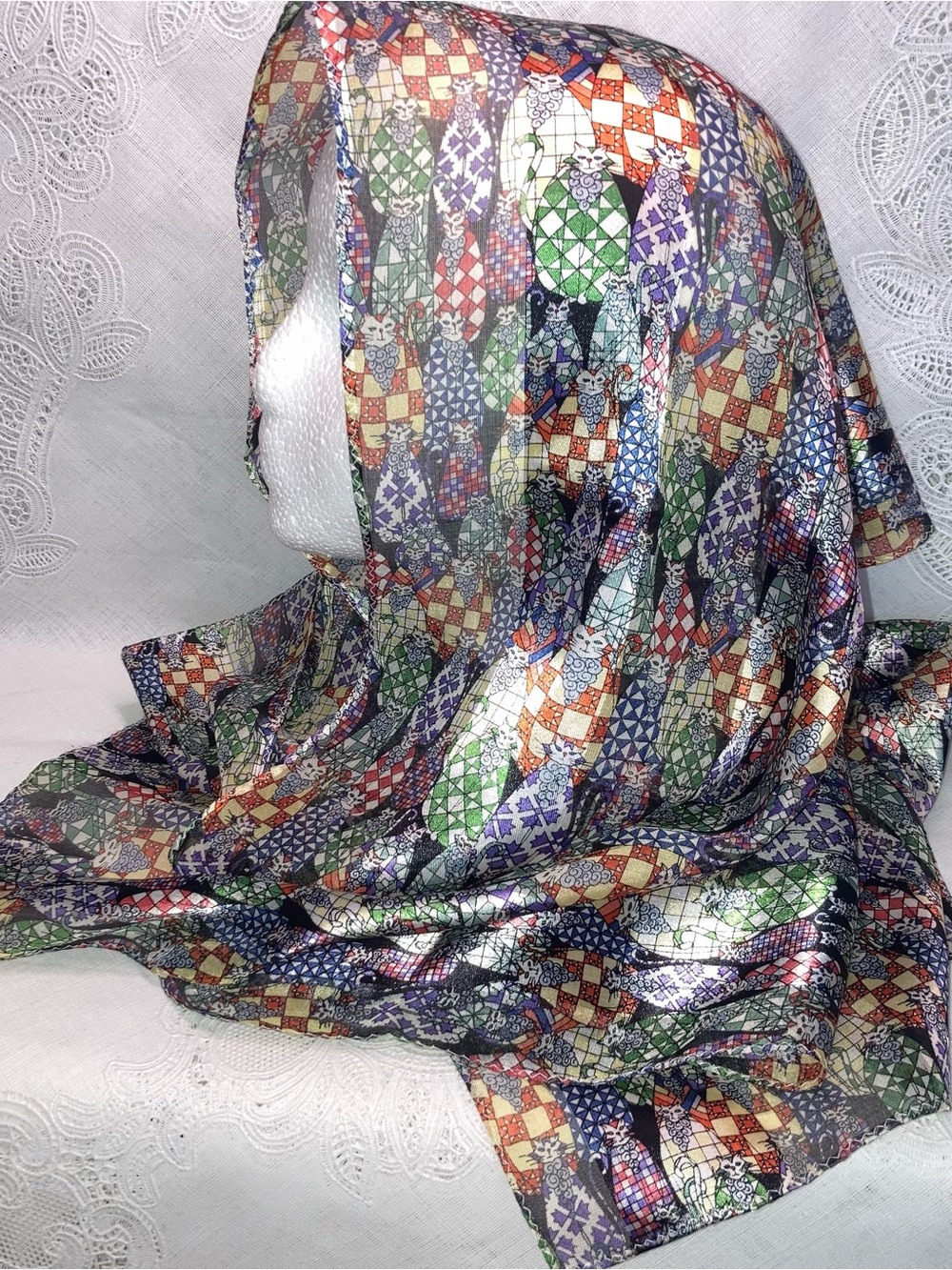 Multi-Color Patterned Women's Scarf - Picture 4 of 10